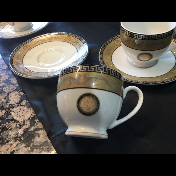 Medusa Design - Coffee/Tea Set - Picture 3 of 6